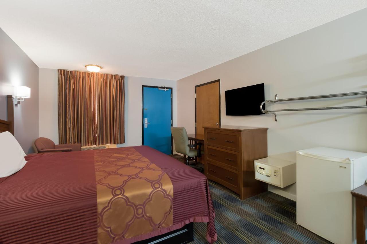 Rodeway Inn Augusta West - Fort Eisenhower Екстериор снимка