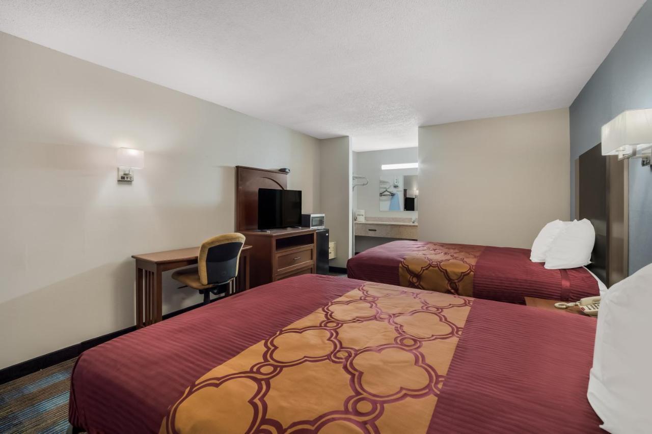 Rodeway Inn Augusta West - Fort Eisenhower Екстериор снимка